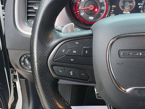 Used 2022 Dodge Charger R/T w/ Blacktop Package image 19