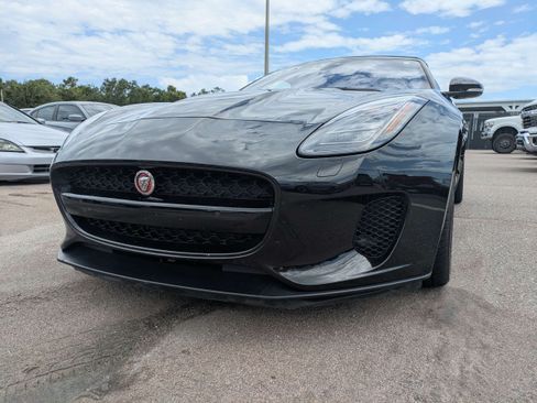 Used 2019 Jaguar F-TYPE Convertible RWD image 7