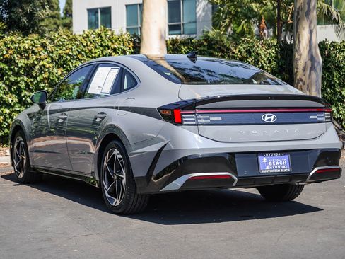 Certified 2025 Hyundai Sonata SEL FWD image 4