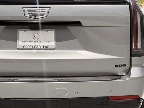 New 2026 Cadillac Escalade Platinum Sport w/ LPO, ONYX Package AWD/4WD image 5