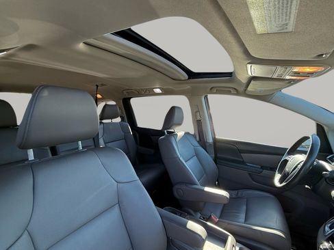 Used 2015 Honda Odyssey EX-L image 23