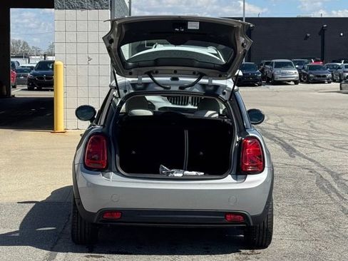 Used 2024 MINI Cooper SE image 30