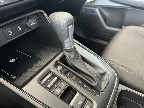 Used 2026 Honda CR-V LX image 17