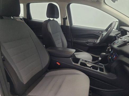 Used 2017 Ford Escape S FWD image 21