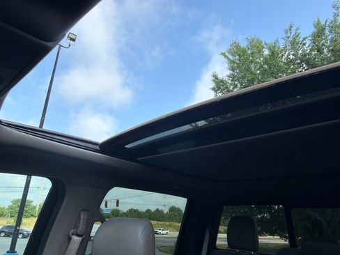 Used 2020 Ford F150 Lariat AWD/4WD image 13