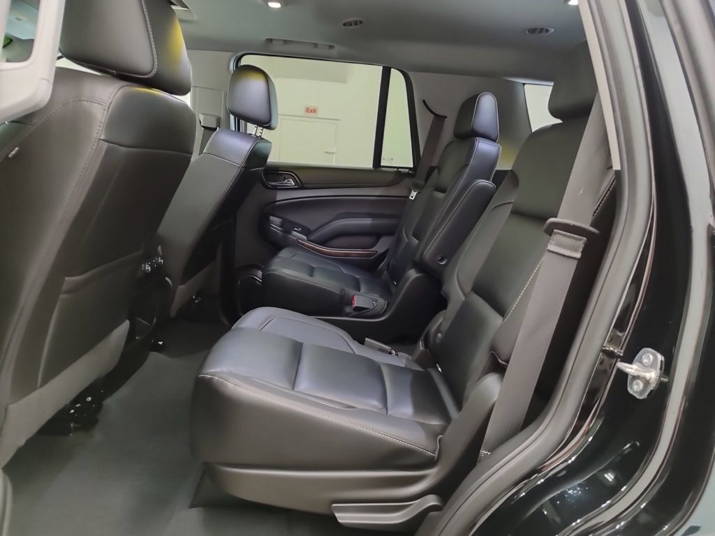 Used 2019 Chevrolet Tahoe LT w/ Luxury Package AWD/4WD image 23