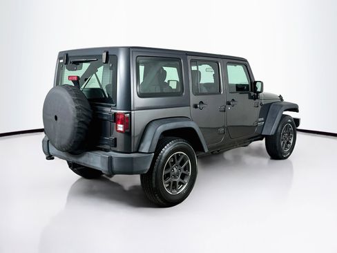 Used 2018 Jeep Wrangler Unlimited Sport w/ Connectivity Group AWD/4WD image 9