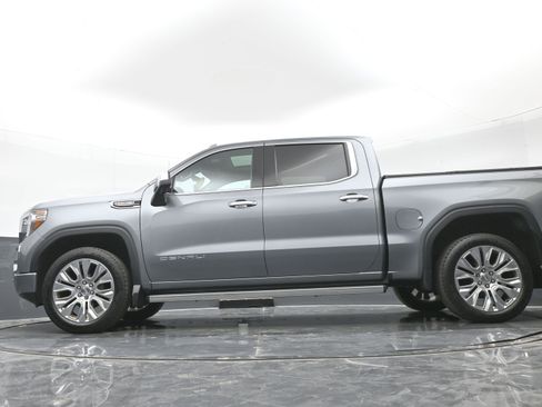 Used 2022 GMC Sierra 1500 Denali w/ Denali Premium Package AWD/4WD image 42