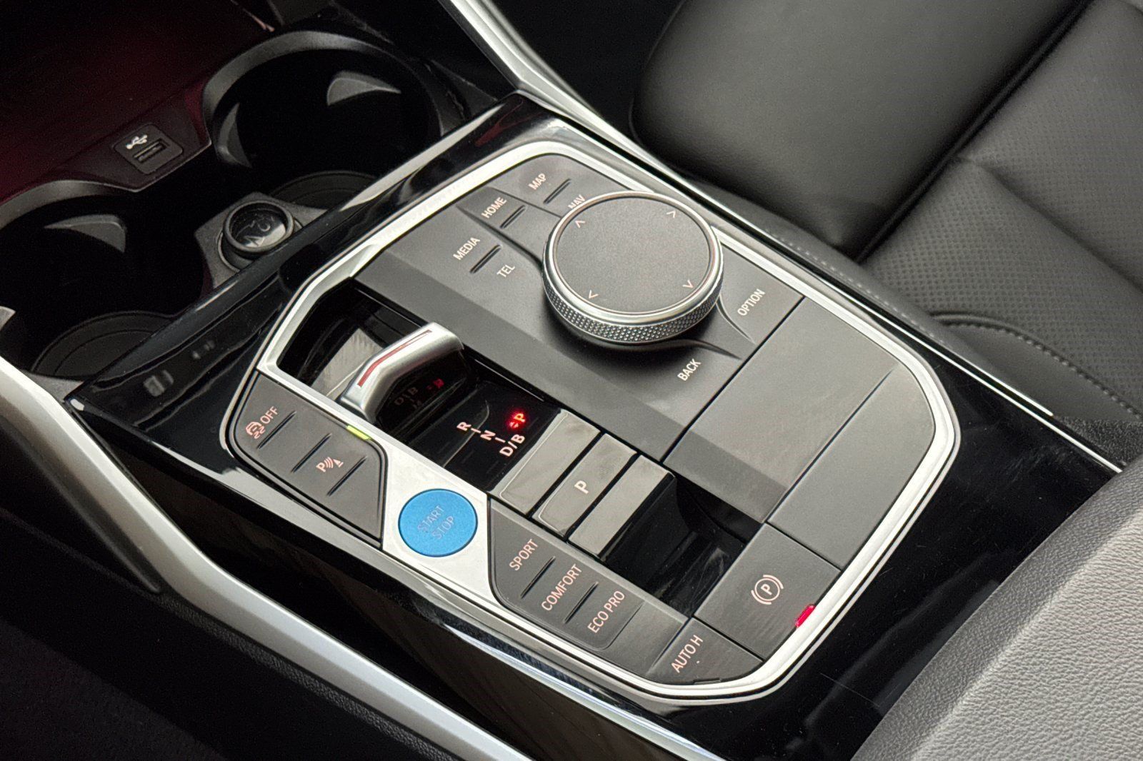 Certified 2024 BMW i4 eDrive35 w/ Convenience Package RWD image 18