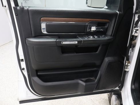 Used 2017 RAM 2500 Laramie w/ Protection Group image 12