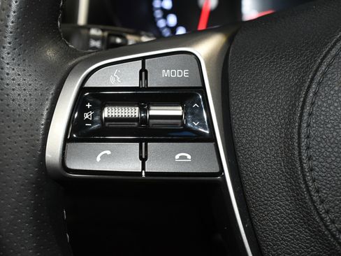 Used 2019 Kia Sorento SX image 31