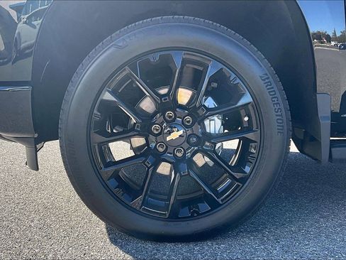 Used 2026 Chevrolet Silverado 1500 High Country w/ Midnight Edition image 9