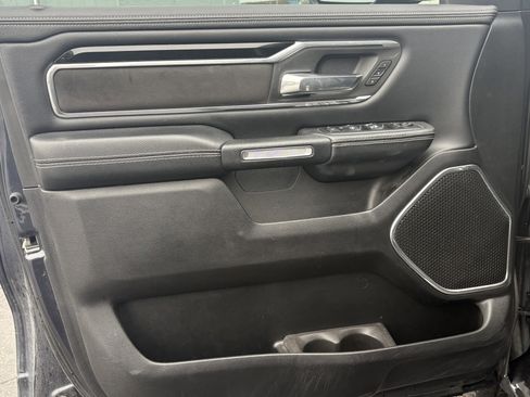 Used 2021 RAM 1500 Laramie w/ Sport Appearance Package image 16