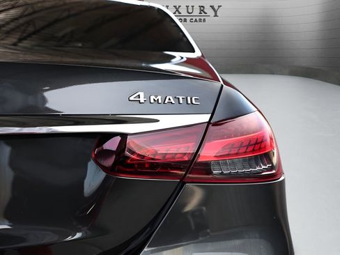 Used 2022 Mercedes-Benz E 350 4MATIC Sedan w/ Driver Assistance Package image 22