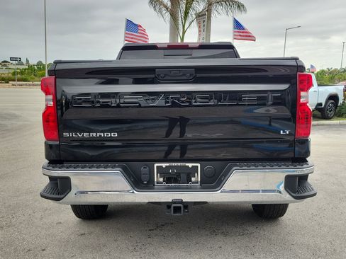 Used 2025 Chevrolet Silverado 1500 LT w/ Leather Package image 6