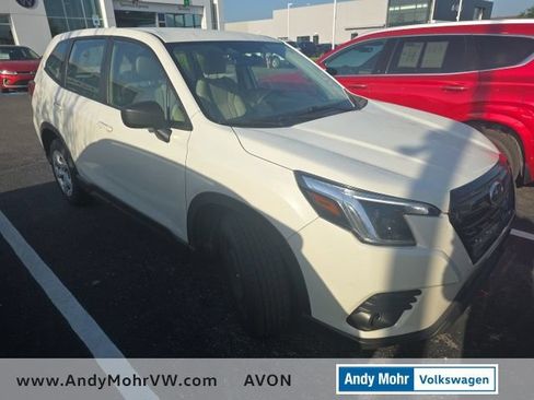 Used 2023 Subaru Forester AWD/4WD image 2