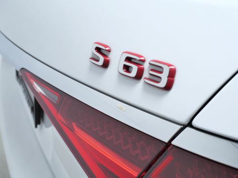 Used 2025 Mercedes-Benz S 63 AMG S image 6