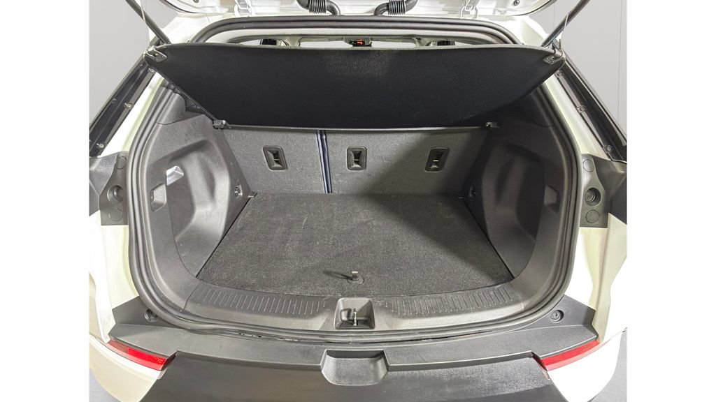 Certified 2023 Chevrolet Bolt EUV Premier FWD image 28