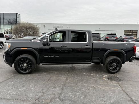 Certified 2021 GMC Sierra 2500 Denali w/ Denali Black Diamond Edition image 5