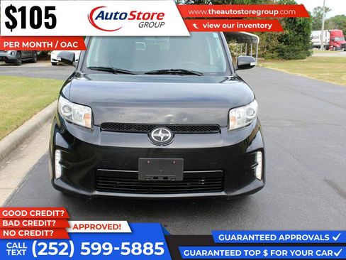 Used 2014 Scion xB FWD image 3