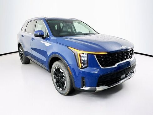 New 2026 Kia Sorento S image 3