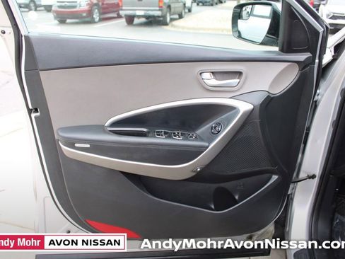 Used 2016 Hyundai Santa Fe Sport image 16