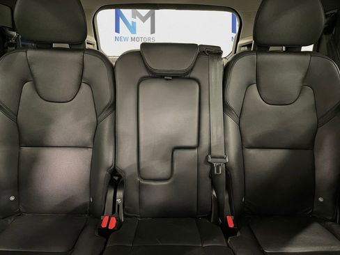 Used 2023 Volvo XC90 B5 Plus w/ Protection Package Premier image 13