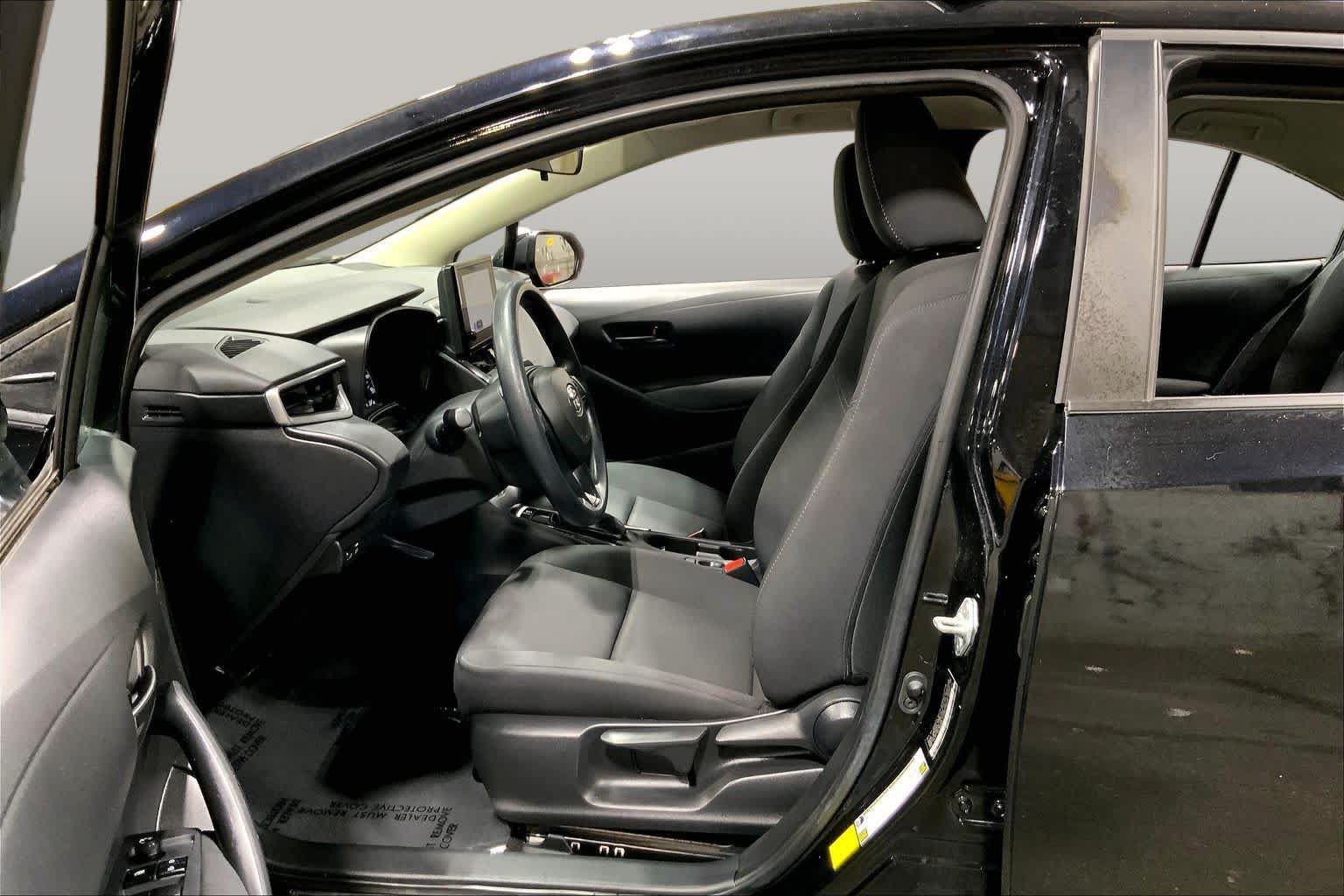 Certified 2024 Toyota Corolla LE FWD image 8