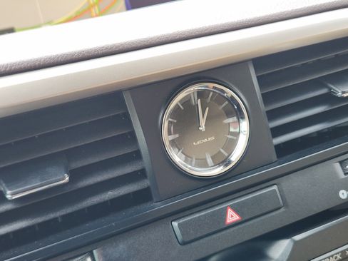 Used 2018 Lexus RX 450h AWD image 23