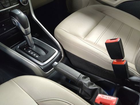 Used 2019 Ford EcoSport Titanium AWD/4WD image 26