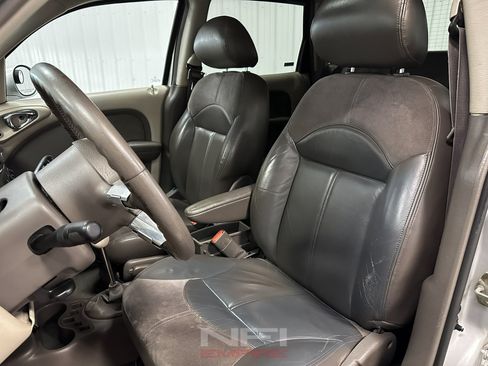 Used 2001 Chrysler PT Cruiser FWD image 22