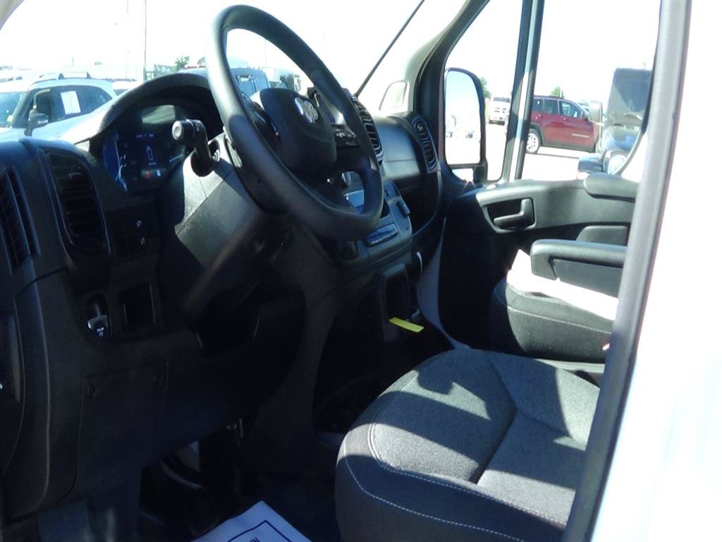Used 2025 RAM ProMaster 2500 FWD image 13