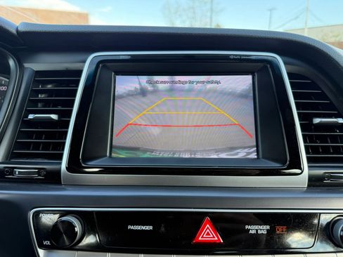 Used 2018 Hyundai Sonata Sport FWD image 30