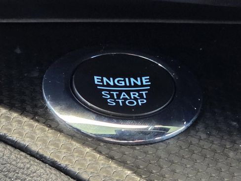 Used 2022 Ford Explorer ST w/ Equipment Group 401A AWD/4WD image 26