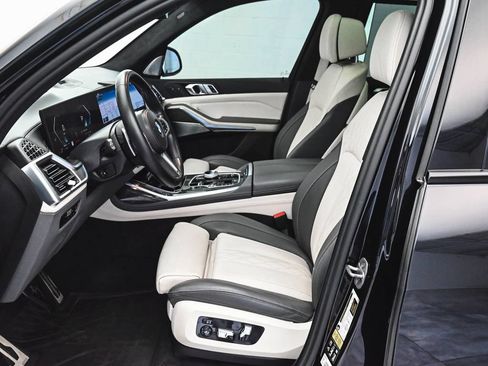 Used 2023 BMW X7 M60i w/ Executive Package AWD/4WD image 37