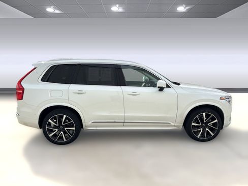 Certified 2023 Volvo XC90 B6 Plus w/ Protection Package Premier image 8