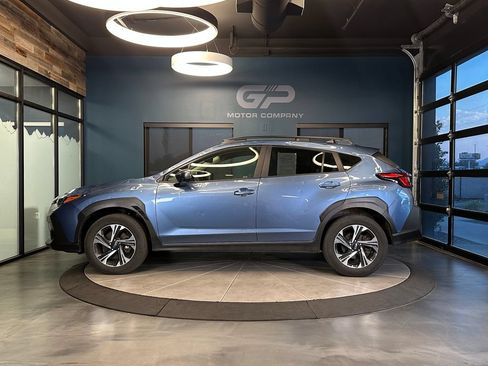 Used 2024 Subaru Crosstrek 2.0i Premium AWD/4WD image 6
