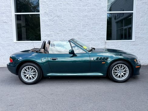 Used 1999 BMW Z3 2.5i RWD image 30