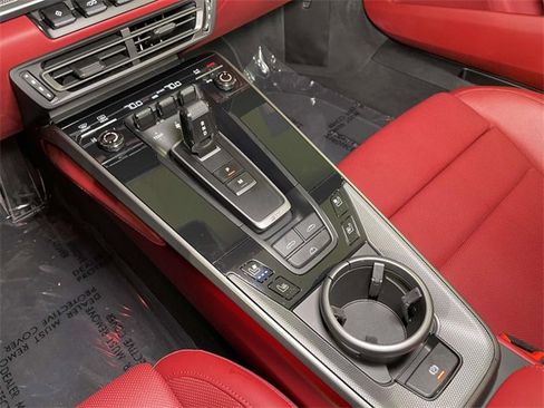 Used 2023 Porsche 911 Carrera 4S image 29