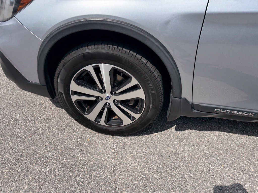 Used 2019 Subaru Outback 2.5i Limited w/ Popular Package #2 AWD/4WD image 8
