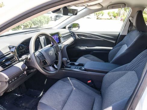 Used 2025 Toyota Camry LE w/ Convenience Package FWD image 16