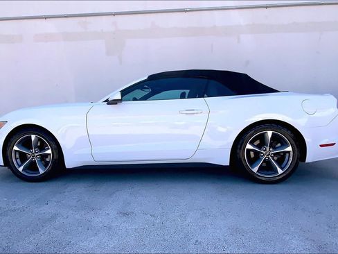 Used 2017 Ford Mustang Convertible w/ Equipment Group 051A RWD image 3