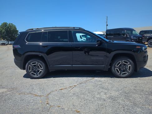 New 2026 Jeep Cherokee Limited AWD/4WD image 2