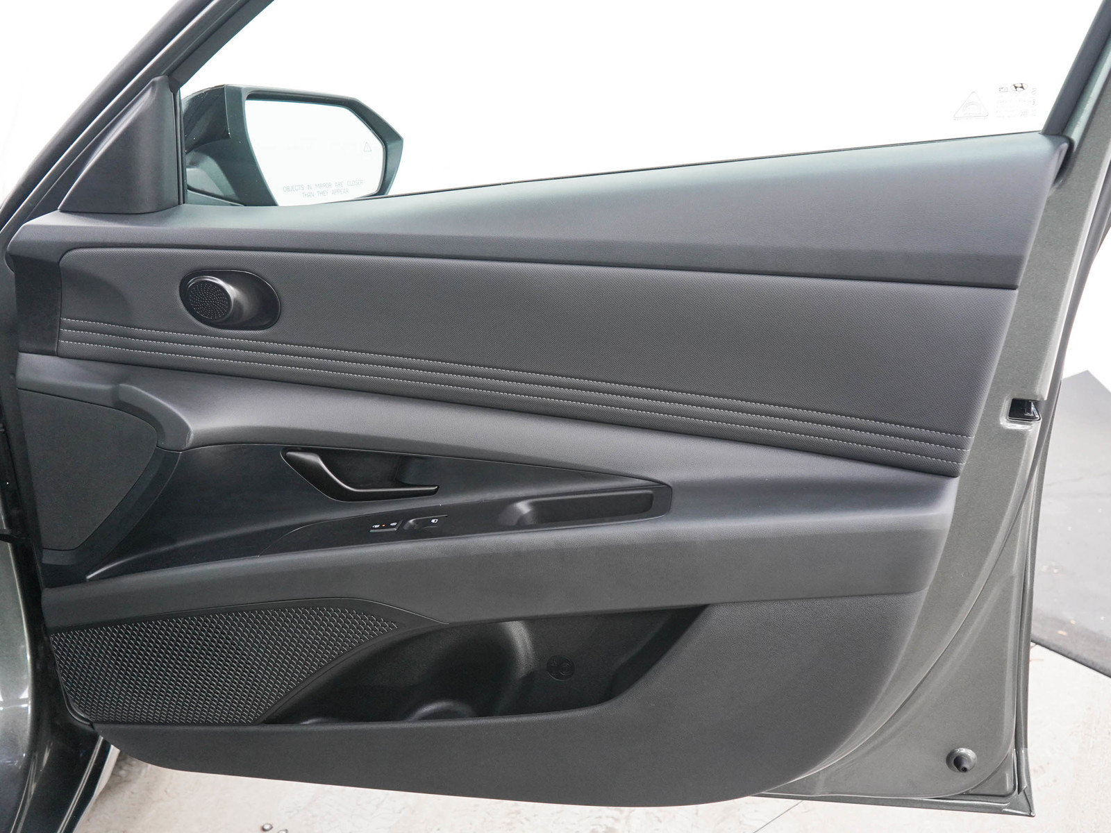 Certified 2026 Hyundai Elantra Sport FWD image 9