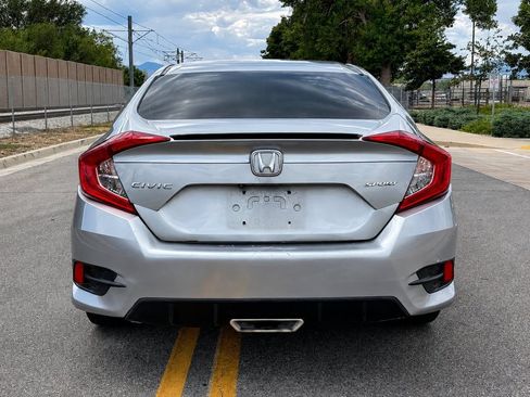 Used 2020 Honda Civic Sport image 4