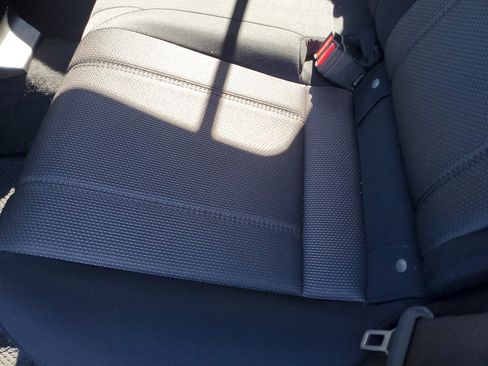 Certified 2023 Subaru Crosstrek 2.0i image 11