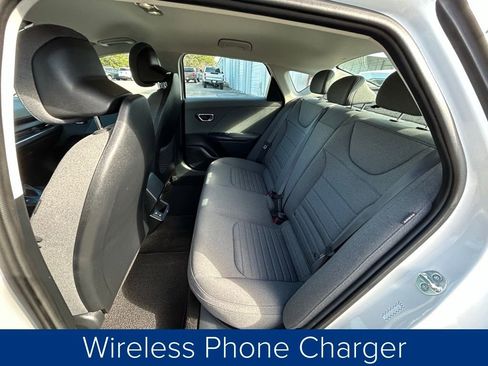 Used 2025 Kia K4 EX image 16
