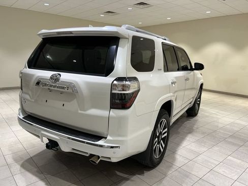 Used 2018 Toyota 4Runner Limited AWD/4WD image 5