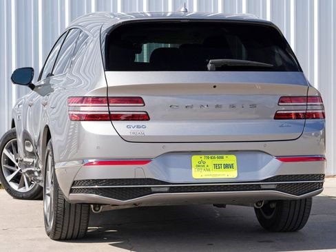 Used 2025 Genesis GV80 2.5T Advanced image 6