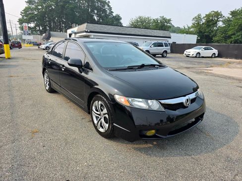 Used 2010 Honda Civic LX image 11